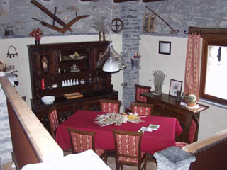 MASCHA PARPAJA LOCANDA DEGLI ELFI