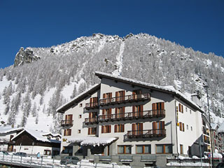 HOTEL DUFOUR