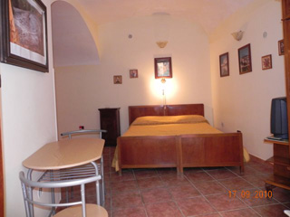 B & B ARTEMIDE