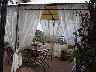 ALTOBLU B & B