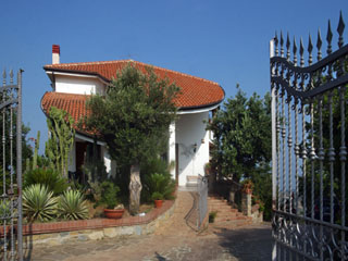 AGRITURISMO IL FALCO DEL CILENTO