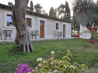 VILLA DEI PAPIRI